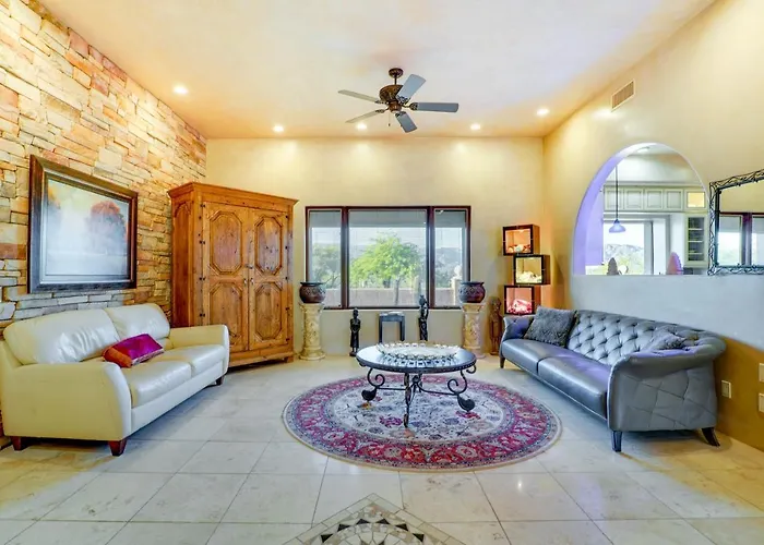 Pet-friendly Vacation W/ Huge Yard!