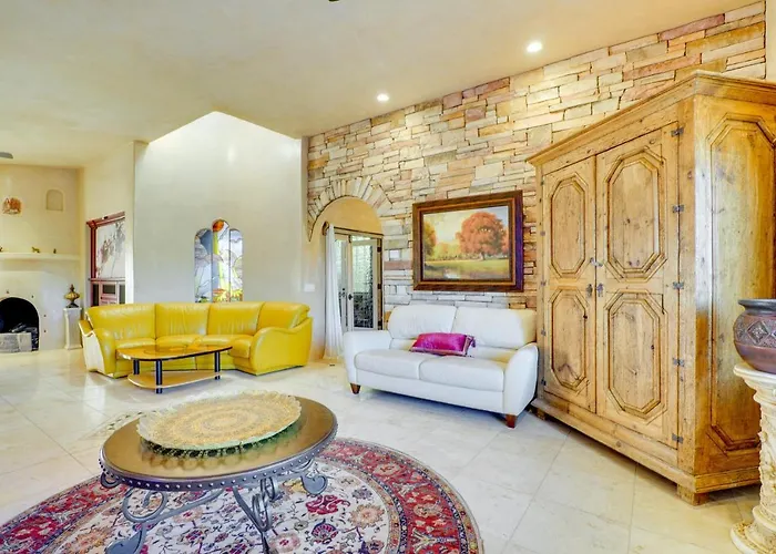 Pet-friendly Vacation W/ Huge Yard! Casa vacanze *
