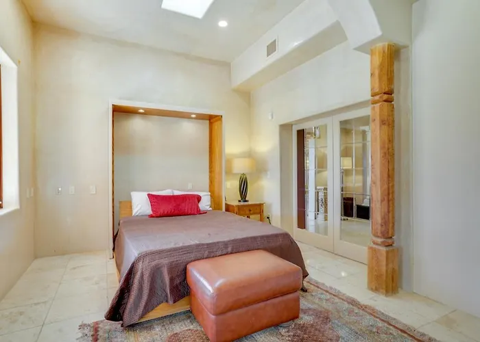 Pet-friendly Vacation W/ Huge Yard!